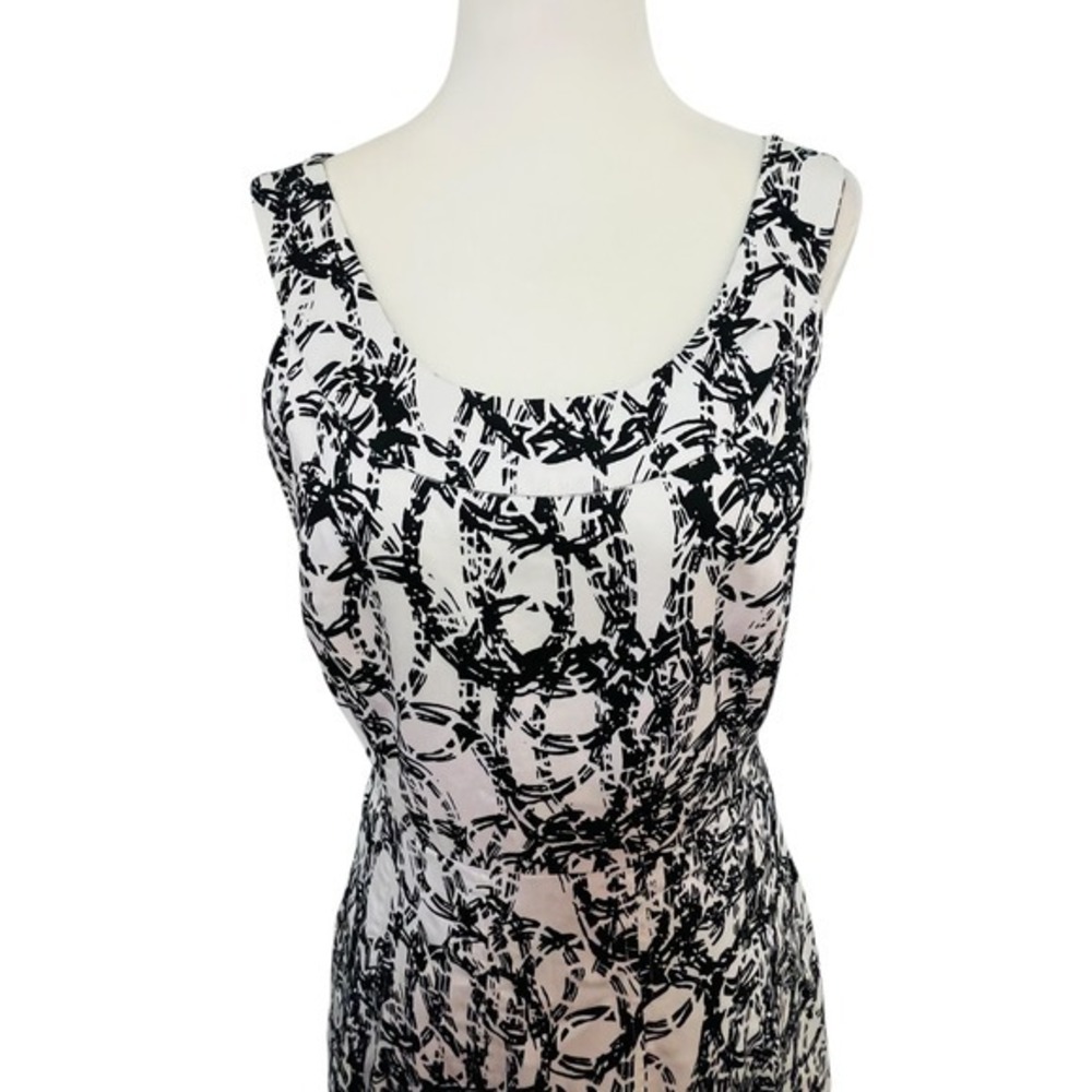 Calvin Klein Size‎ 4 Fit & Flare Dress Sleeveless Black White Print - Picture 6 of 11